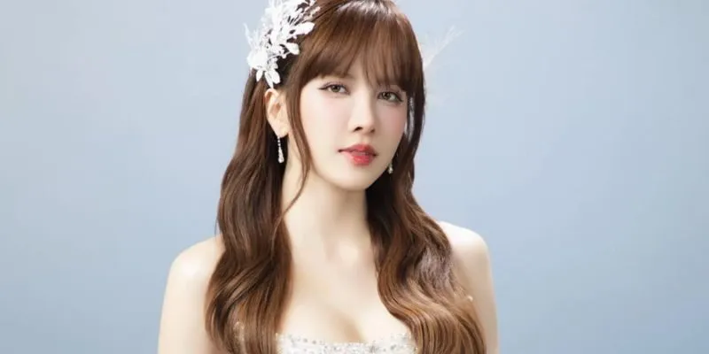 Thiều Bảo Trâm - Nổi bật với tài năng ca hát